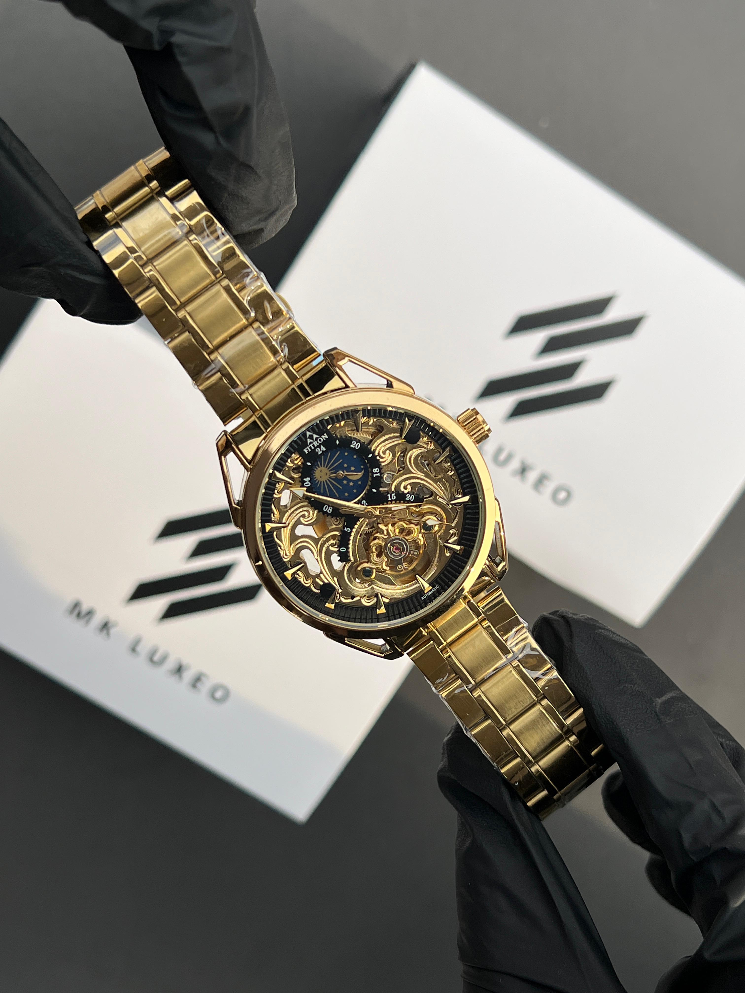 FW - Wear the moment