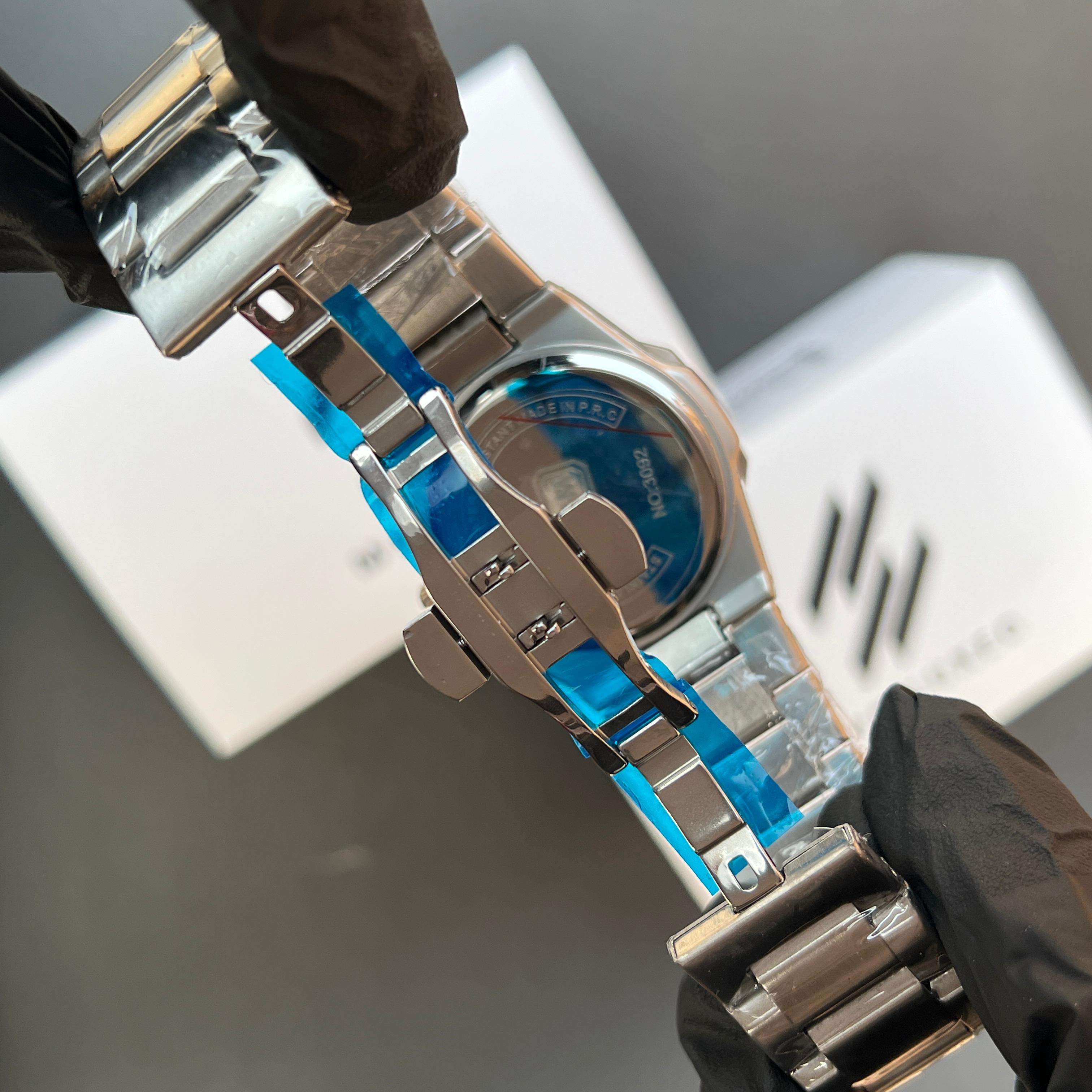 O&M Classic Stainless Steel