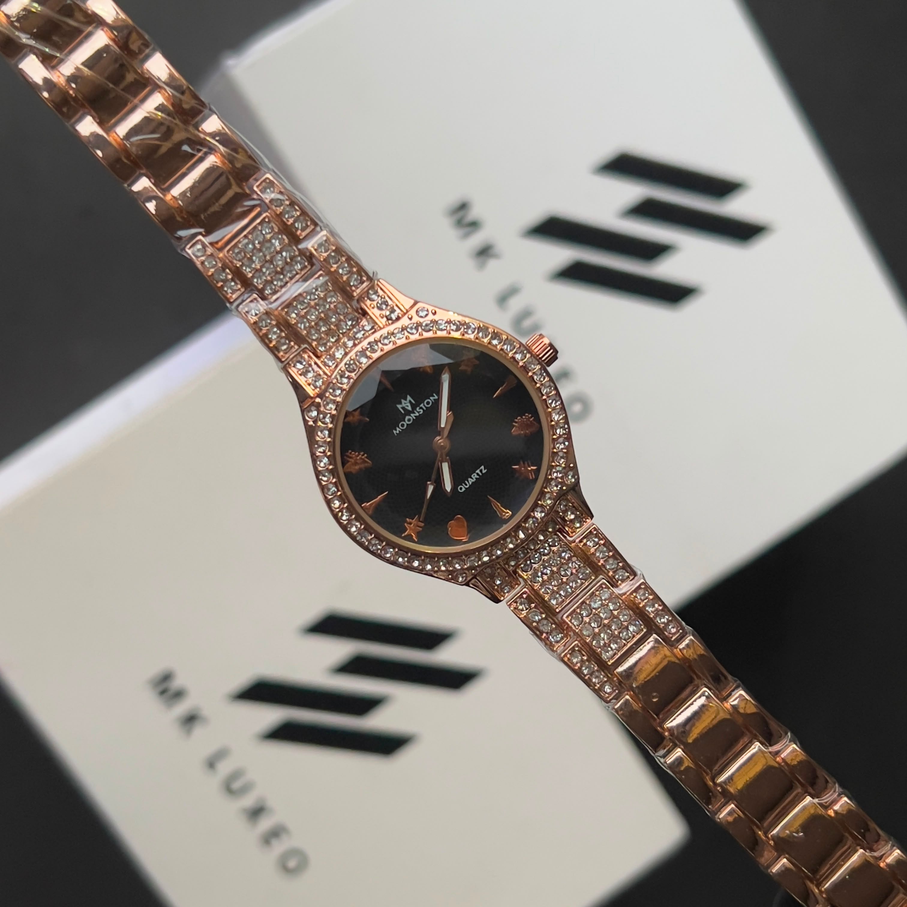 Moonstone Ladies Watch – Premium Diamond Style Bracelet