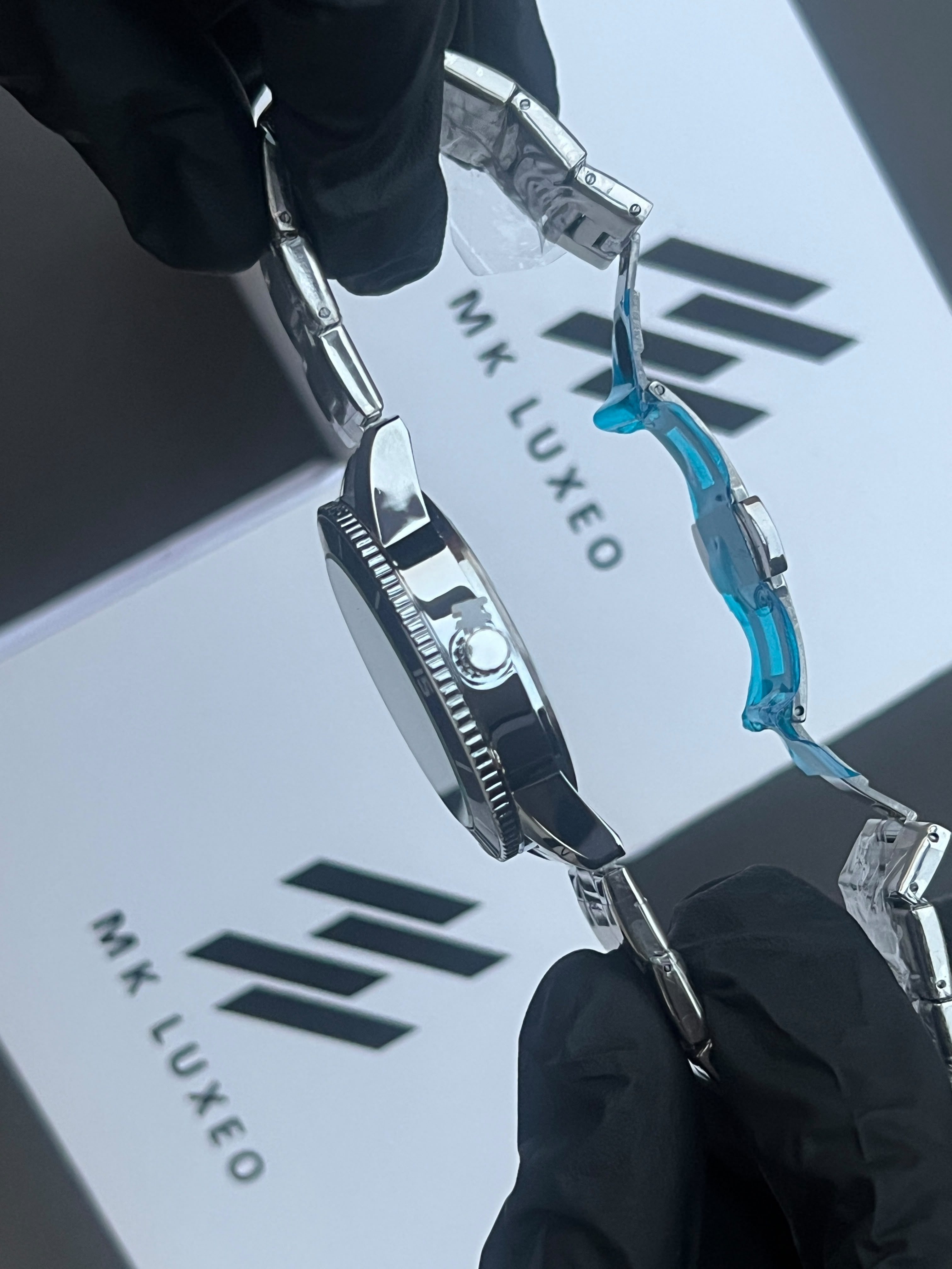 DRN - Timeless Date Display Watch